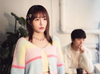 張若凡曝戀愛不舒服回憶激動淚崩 竟揪多男開房間麻痹自己