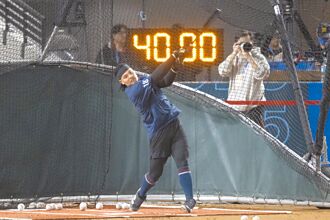 经典赛资格赛》强投待命接力 三垒热角留悬念