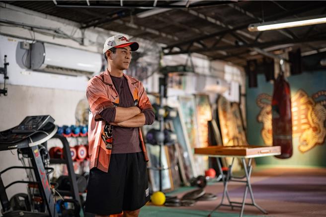 古天樂在《臨時決鬥》中扮演退休拳王。（華映提供）