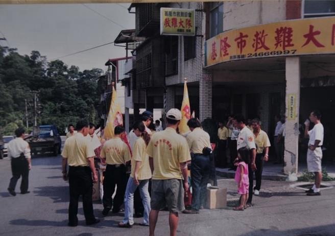 基隆被称为「救难妈妈」的基隆市救难协会前理事长何碧云15日离世，何生前热心公益，并提供房屋给救难协会使用。（王铭祥提供／徐佑升基隆传真）