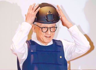 不是AI？曹興誠認「交大陸女友」 巴毛律師籲做1事：發言像發槍