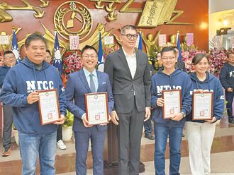 新北國民黨團書記長 喊話超越台北