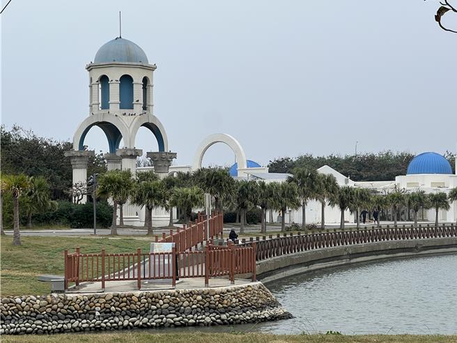 警方于下午4点多于南寮地区顺利寻获张男，并将他送医治疗。图为南寮一景，与新闻内容无关。（王惠慧摄）