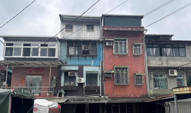 房屋税新制于去年7月上路，基隆市税务局指出，基隆市全市截至去年6月30日前符合自住用标准但尚未户籍登记的房屋，仍有逾2万户，呼吁屋主于3月24日前完成设籍，否则房屋恐增至少1.17倍。（示意图／徐佑升摄）