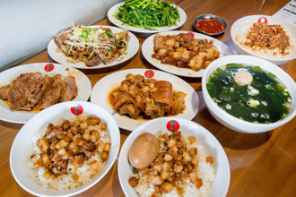 高雄猪脚名店突熄灯 原因曝光遭青鸟出征 业者：政治狂热者好了啦