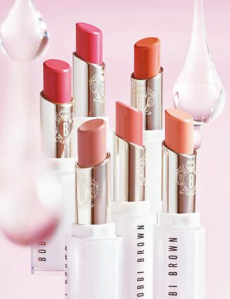 裸妝花瓣脣 春夏愛玩美