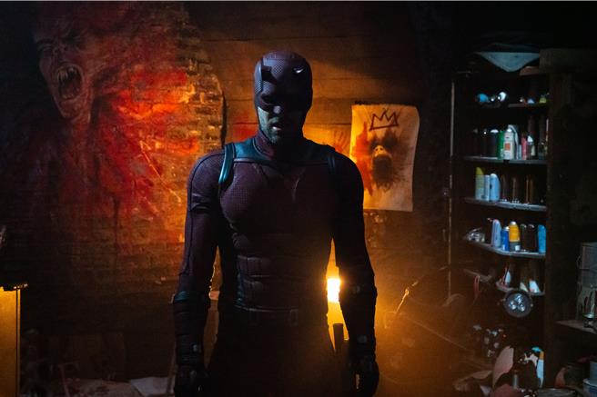 「夜魔侠」查理考克斯继续为正义奋战。（Disney＋提供）