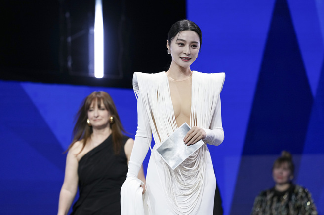 范冰冰2018年「陰陽合約」逃漏稅，慘遭大陸官方封殺。(圖／美聯)