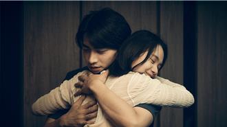 宋柏纬1晚吻2女！才甜蜜互动王真琳又强吻雷嘉汭