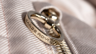 Range Rover 推出品牌首個精品膠囊單品系列 - The London Collection