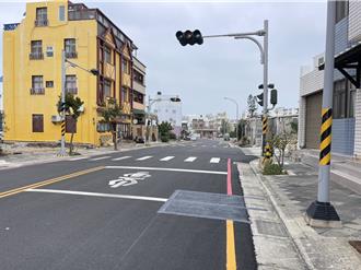 澎湖道路標線畫錯！機車停等區變停車格  網友驚呼「神奇設計」