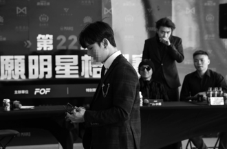 《拳愿》记者会爆流血衝突！「地下拳王」脸部挂彩 现场气氛凝结