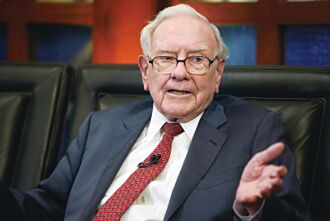 巴菲特憂美財政 喊話穩貨幣