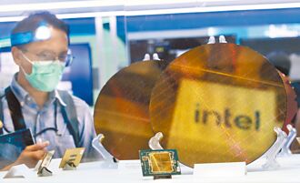 英特爾帶衰 三大板廠降價出清