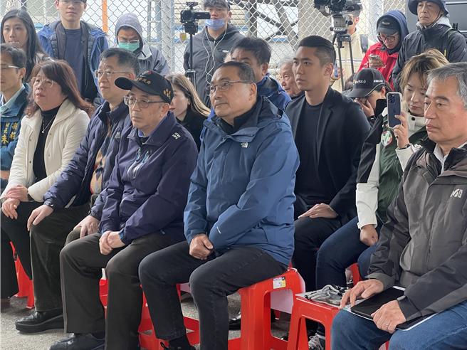 新北市長侯友宜坦言，聽到中央要凍結地方補助50％「很緊張」。（呂健豪攝）