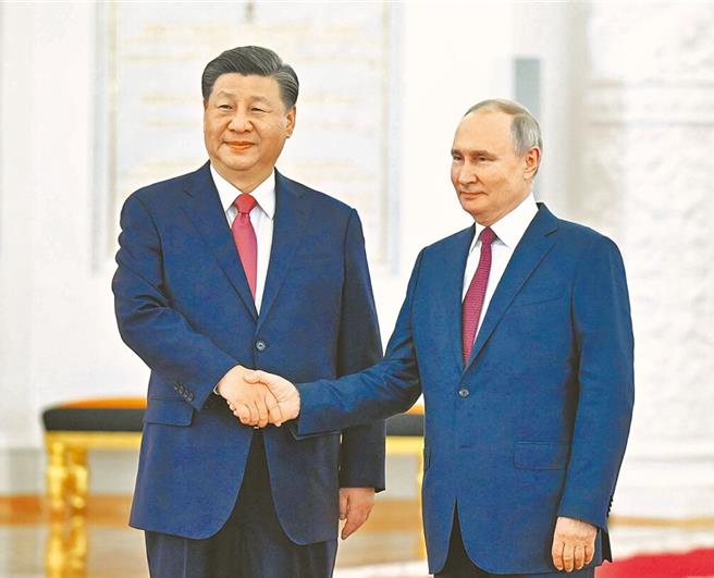 大陆国家主席习近平24日下午应约与俄罗斯总统普丁通电话。（新华社）