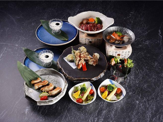 义大皇家酒店推出「柳町和风飨宴」一泊二食专案，品味细腻日本料理。（义大皇家酒店提供）