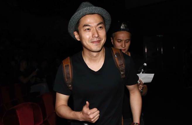 李威轉列被告以30萬交保。（報系資料照）