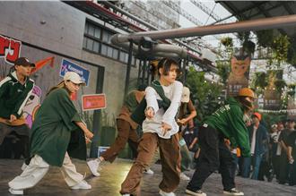 屏东大武门音乐祭逾百名高手尬舞 巴黎奥运国手担任街舞大赛评审