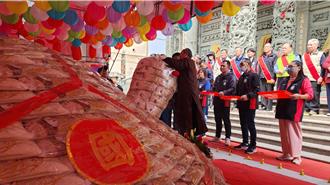 西乞龟落幕  全台最大米包龟「分龟」造福乡里