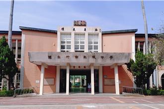 竹南高中學測表現亮眼 視障生國社滿級分