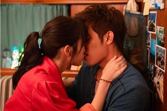 詹懷雲為《那頭鵝》助曬！怕曬到不孕被建議「重點部位套襪」