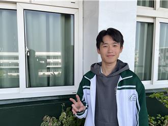 君毅中學學測黑馬！他拿49級分 從理轉文照樣稱霸