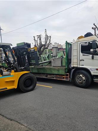 土城工地意外！男遭200公斤機具重壓不治 新北勒令停工