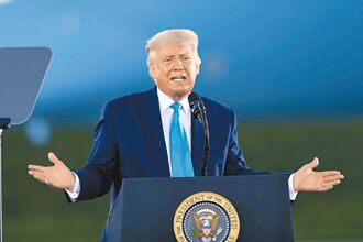 向媒體宣戰的美國國王