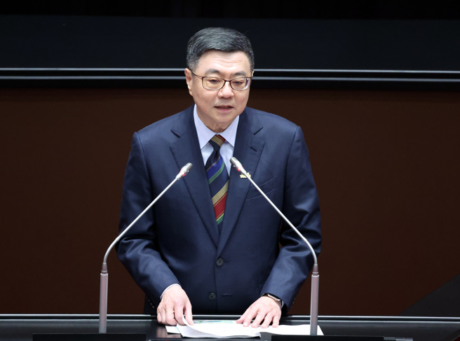 行政院长卓荣泰25日赴立法院施政报告。（姚志平摄）