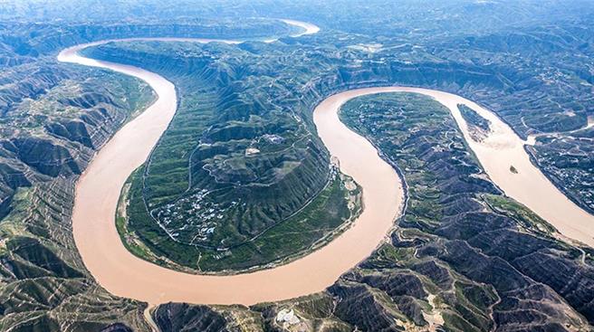 黄河水利委员会加快构建人工智慧平台赋能数位孪生黄河建设。（大陆央视）