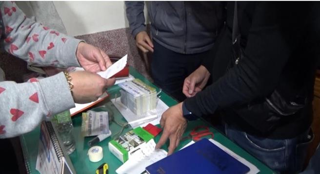 基层农会选举「贿声贿影」，最高检察署指示各地检署积极查察贿选，截至24日为止，包括台东、云林、嘉义、屏东、宜兰、台南等地检署共受理134案、被告230人，并查扣19万5000元买票现金，已起诉2名云林县大埤乡农会代表候选人。（最高检提供）