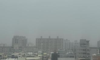 台南空品亮紅燈 全市霧濛濛恐持續至27日
