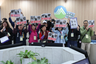 協和電廠環評再爆黑箱？環團抗議 委員悄離席