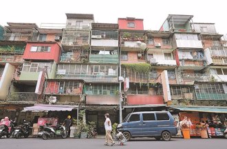 老屋漏水免煩惱！北市府教你合法蓋斜屋頂