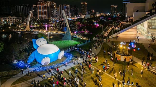 台湾灯会在桃园吸引超过2030万人次到访、创造270亿产值、灯会官网超过1500万人浏览，台湾灯会史上与最多IP结合的亲子盛会。(观旅局提供／蔡依珍桃园传真)