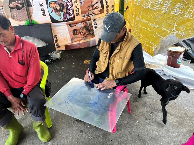 朗島部落深陷野豬肆虐困境，部落族人組織獵豬隊伍，在資源有限的情況下展開獵捕行動。（施孝榮提供／蕭嘉蕙台東傳真）