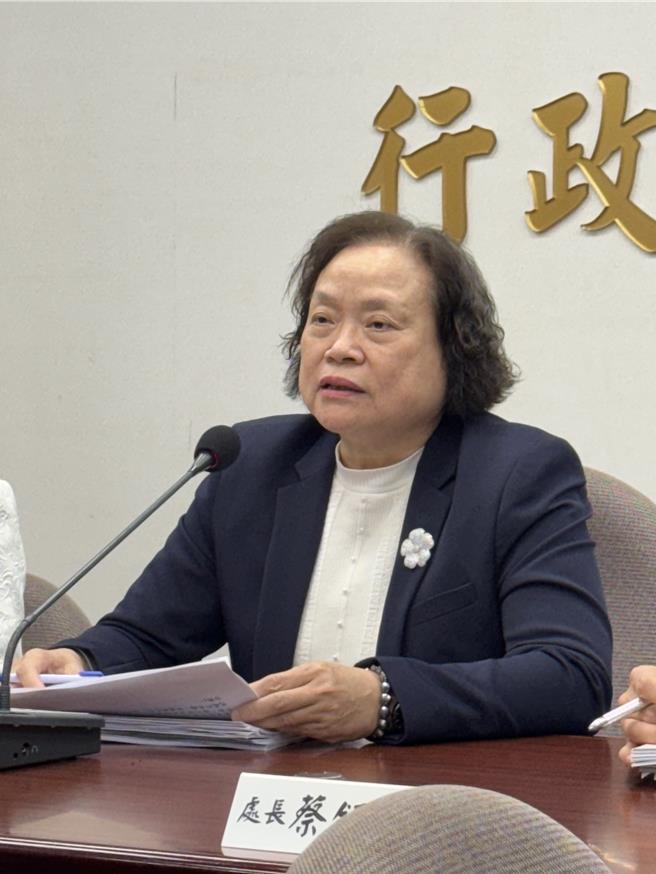 主计长陈淑姿表示，虽然今年经济成长率下修至3.14％，不如去年4.59％来得高，但整体经济情势仍属「稳定成长」。(洪凯音摄／洪凯音台北传真)