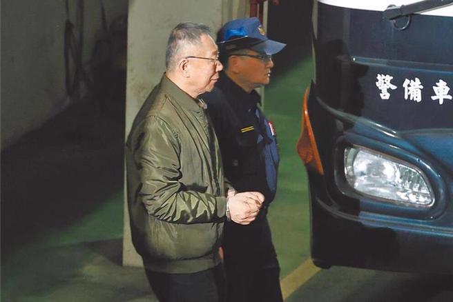 柯文哲父亲告别式前声请解除「禁见」，法院明天开庭。（图／中时资料照）