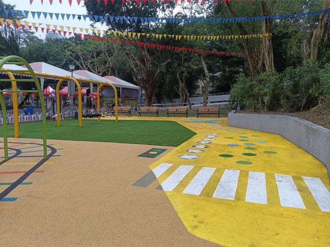 交通公园儿童游戏场今日正式启用。（新店区公所提供）