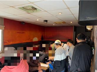 賭到眼茫腳麻！高雄卡拉OK藏「千歲」賭場    82歲阿嬤竟是老闆