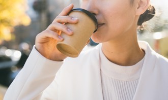 咖啡「＋老牌糖果」新喝法被推爆 網秒入坑：會上癮