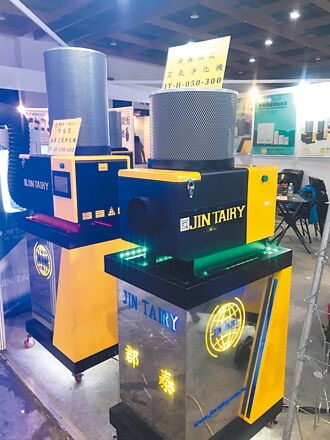 郡泰電子 打造油霧淨化利器