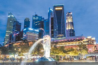 星港拚观光 小小兵、艺术展迎客