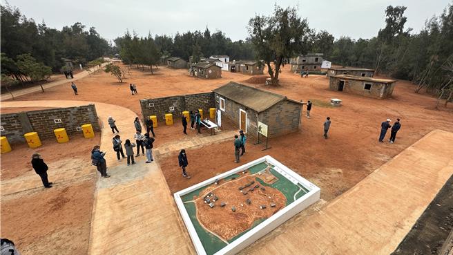 贾村营区为1960年代中期，国军仿照越共村建立的村落战斗训练场地。（于家麒摄）