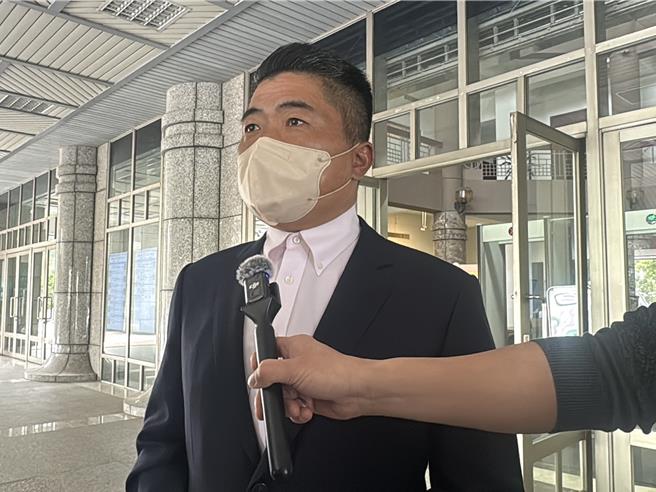 全台罷免潮，中選會昨通過19個國民黨立委與新竹市長高虹安第一階段審查，國民黨立委顏寬恒27日說，假設大罷免由賴發起、有民進黨介入，對台灣是災難，他會積極面對，決不退縮。（潘虹恩攝）