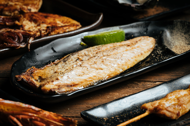 柒息地的鲭鱼，不仅肉质紧实细腻，鱼肉内部也鲜嫩多汁。（柒息地提供）