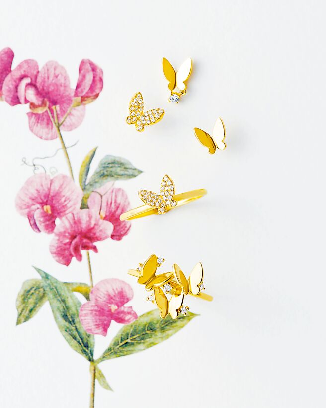 AHKAH blooming系列营造蝴蝶在花间飞舞的景致，7700元至4万4300元。（AHKAH提供）