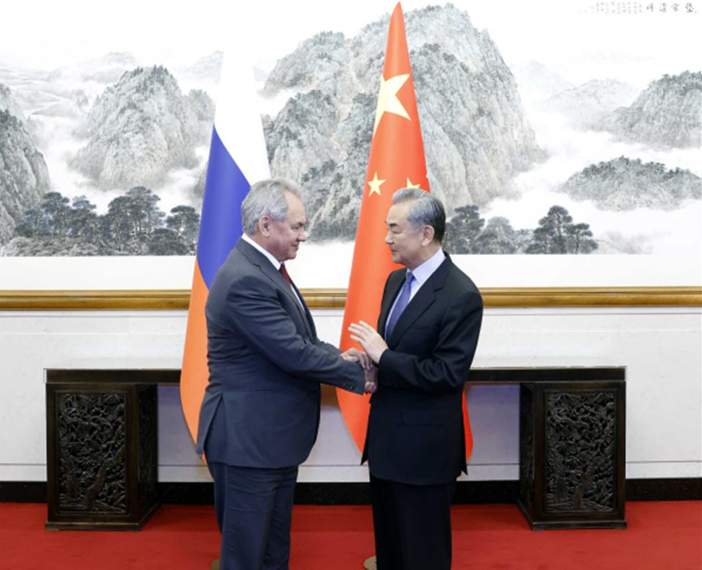 亞太情勢升溫！王毅會晤蕭依古 聚焦軍事與情報協作