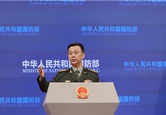 陸國防部嗆民進黨政府「早晚收了你們！」 英文這樣翻譯